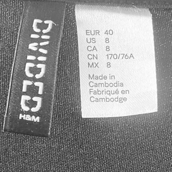 🖤H&M Black Romper - Picture 3 of 3